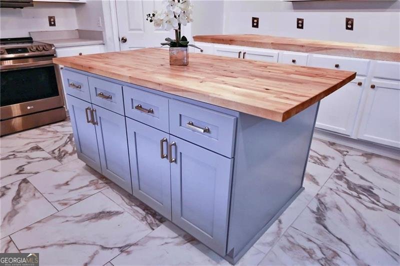 5964 Springfair Run Lithonia - 11