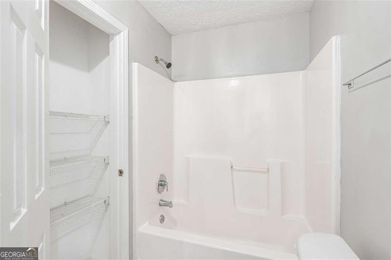 588 Elles Way Griffin - 19