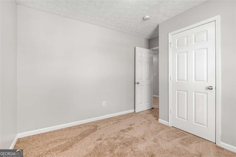 588 Elles Way Griffin - 23