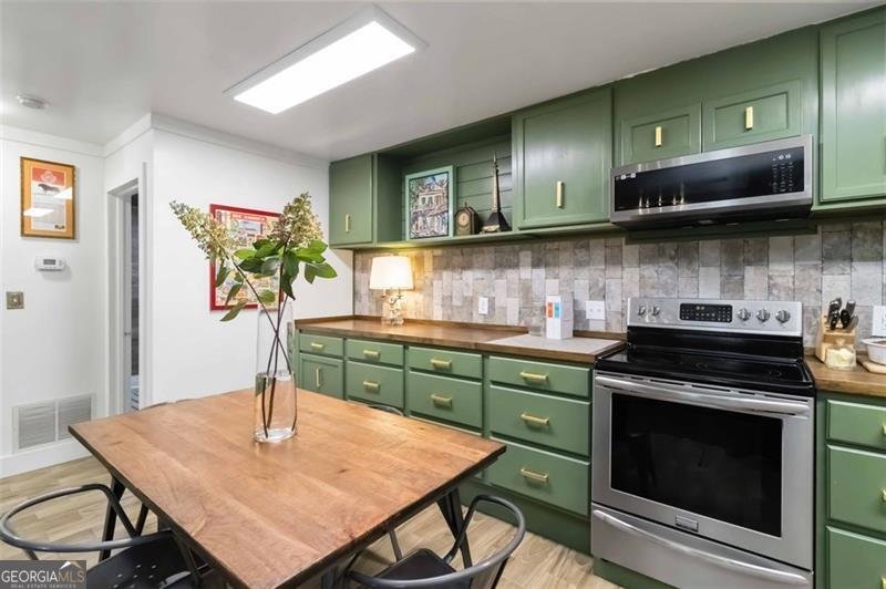 104 GRANVILLE Court Atlanta - 19