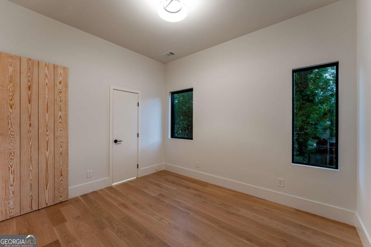 787 Bonaventure Avenue Atlanta - 25