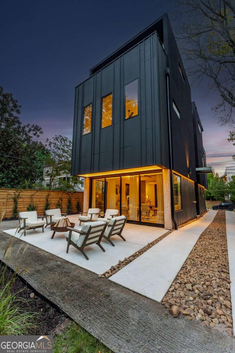 787 Bonaventure Avenue Atlanta - 58