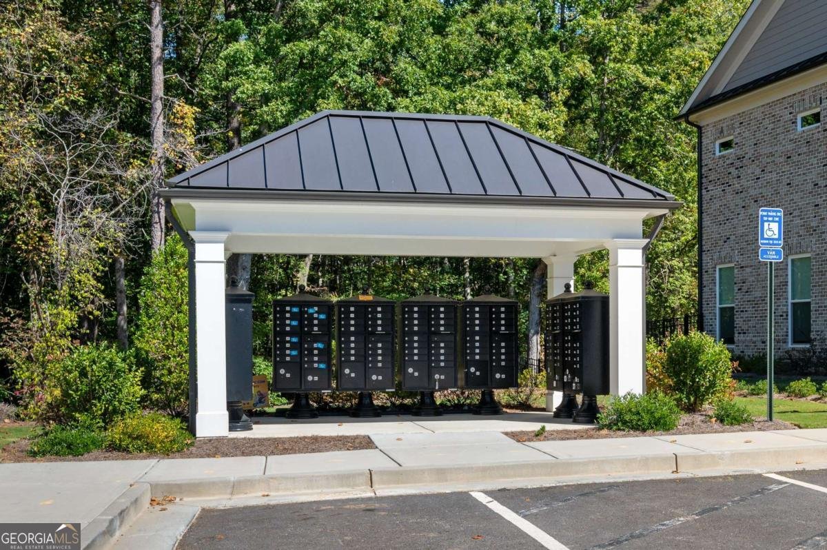 200 Wheatland Road Alpharetta - 3