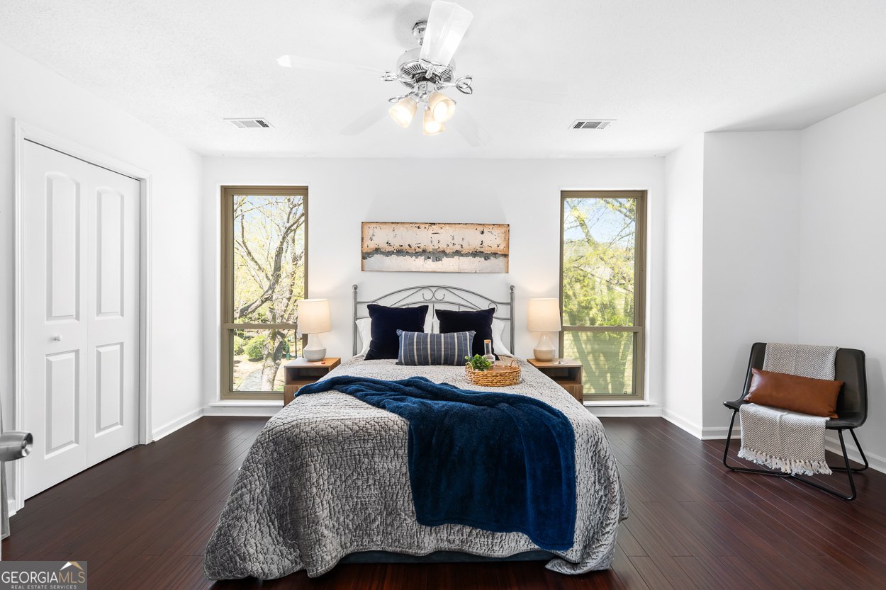 1127 Riverbend Club Drive Atlanta - 11