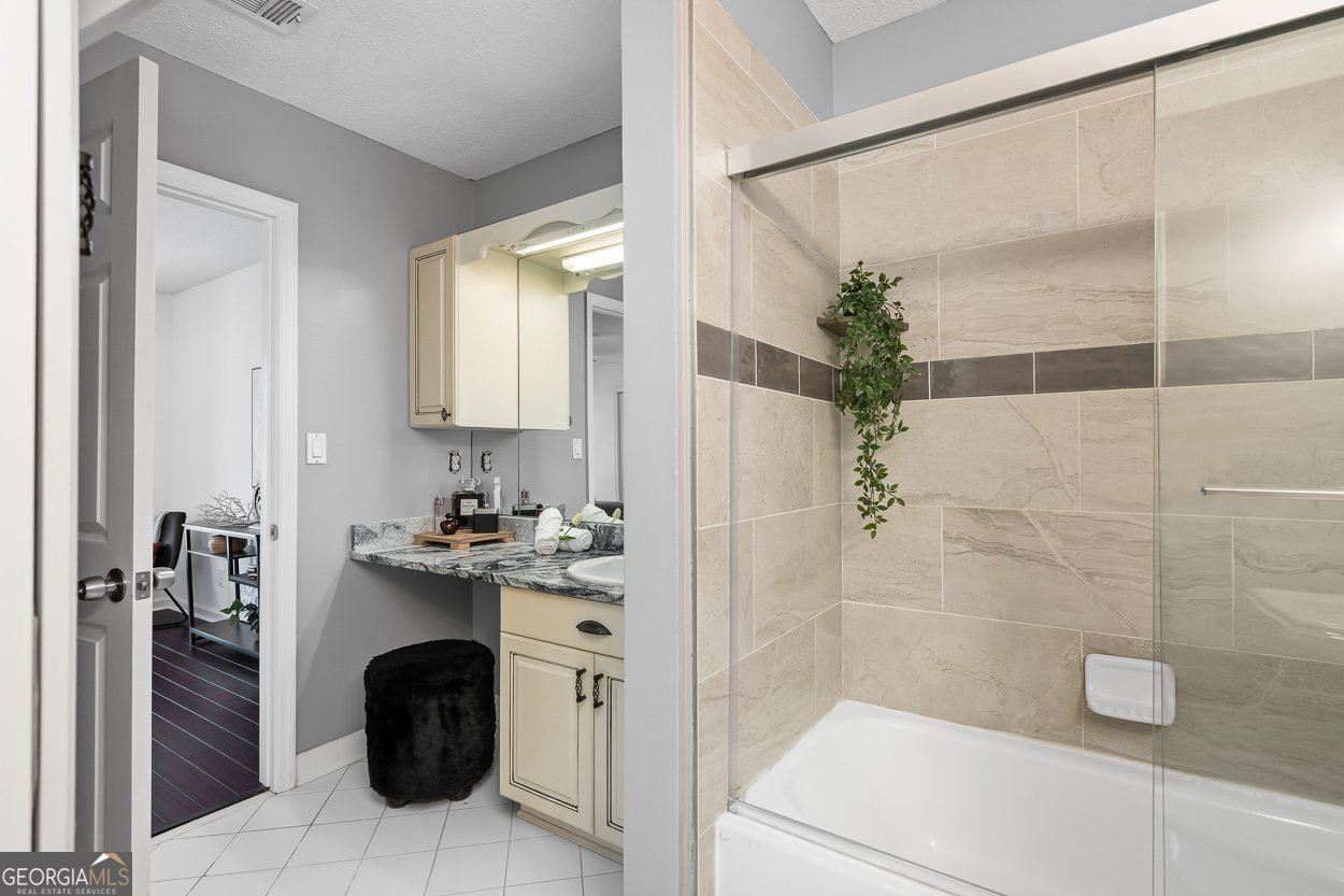 1127 Riverbend Club Drive Atlanta - 14