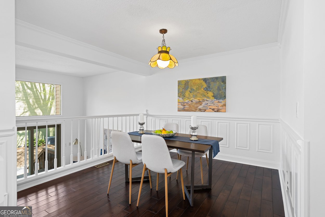 1127 Riverbend Club Drive Atlanta - 5