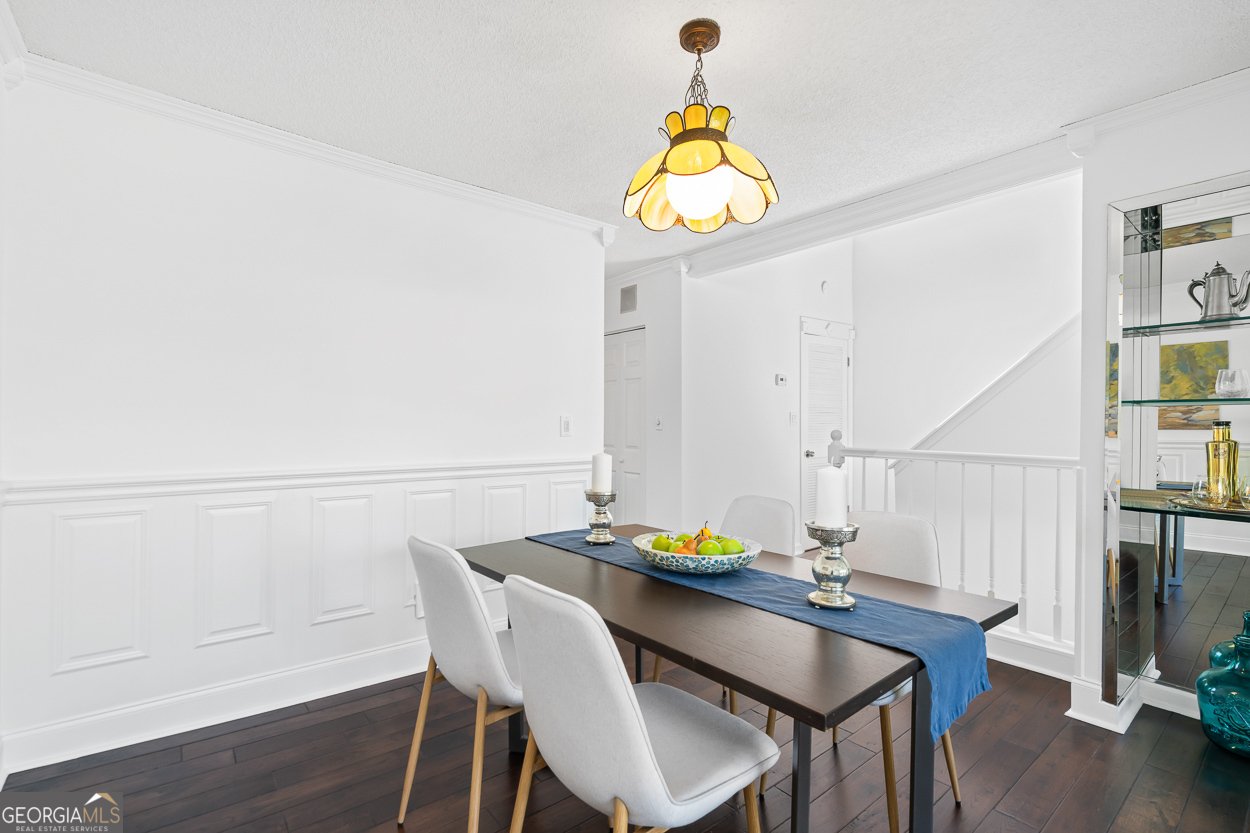 1127 Riverbend Club Drive Atlanta - 6