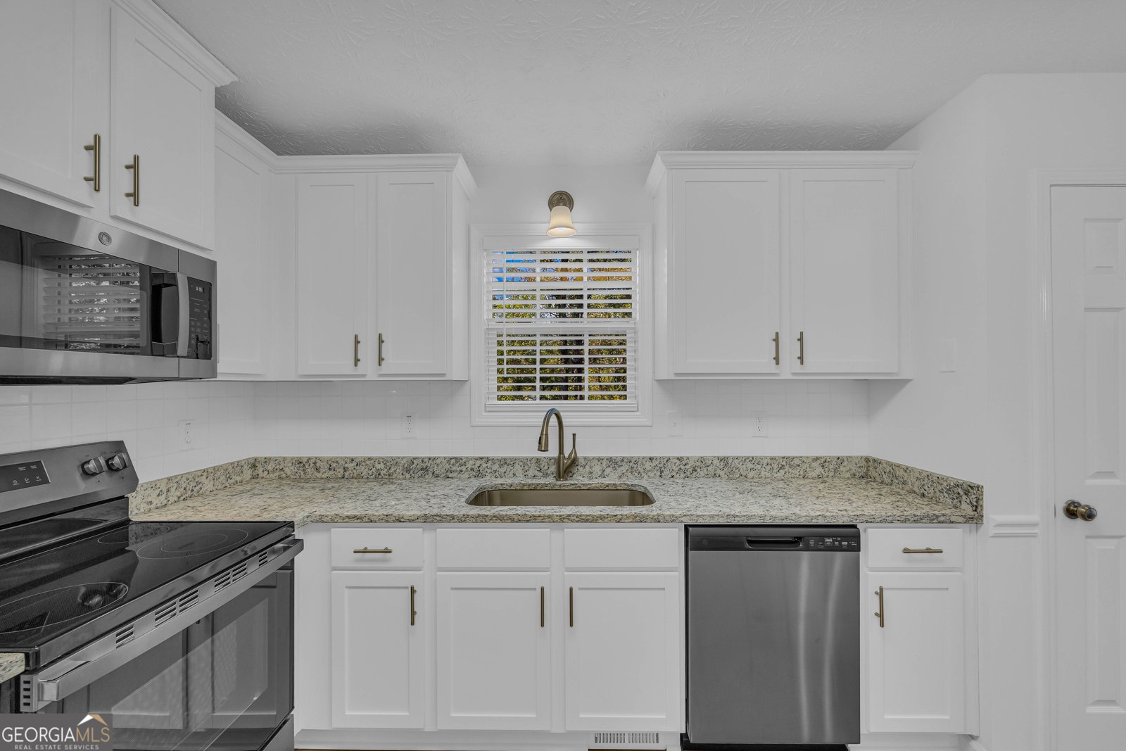 41 Boulder Crest Hoschton - 11