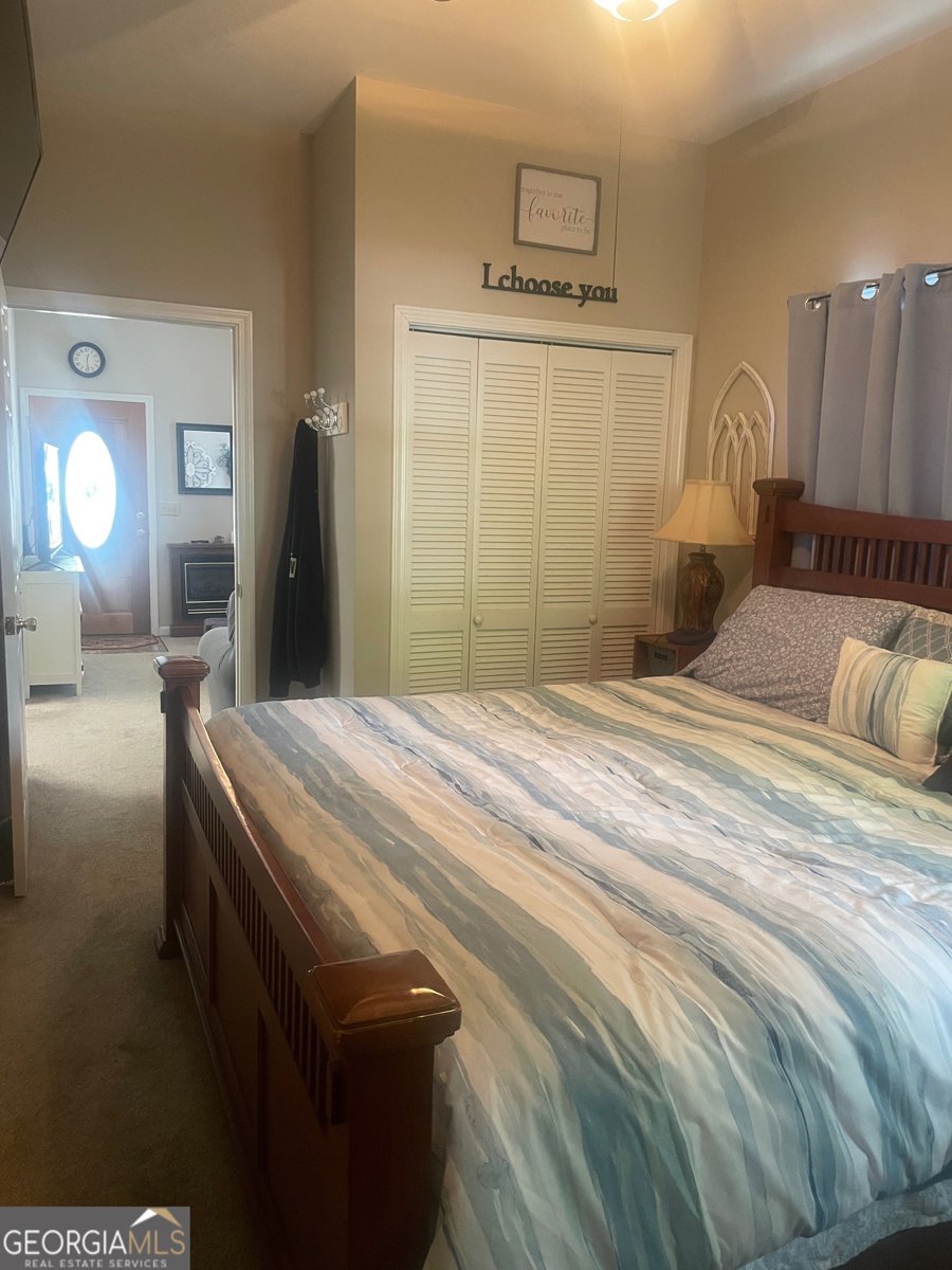 32 Yogi Bear Boulevard Cleveland - 32