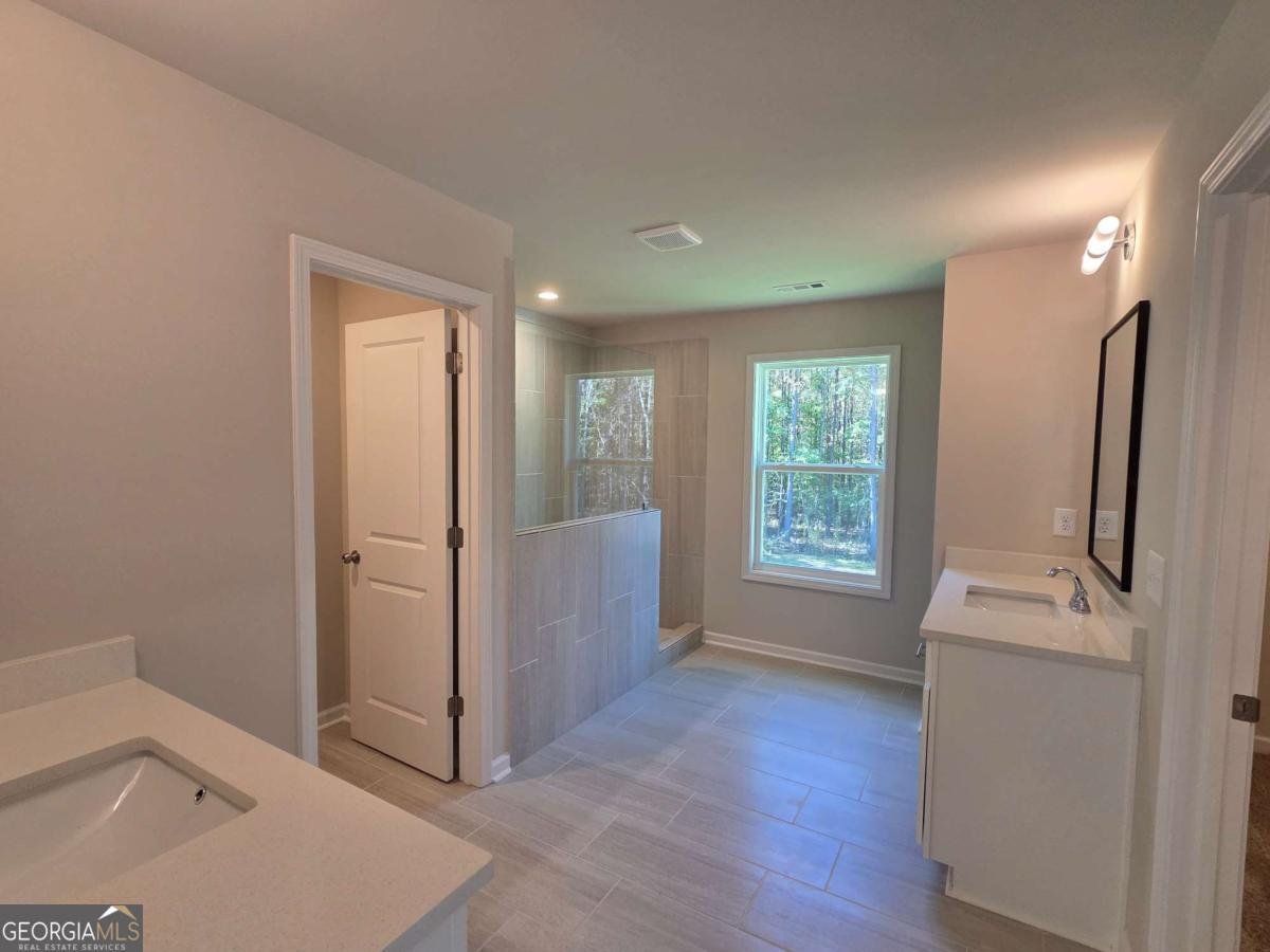 233 Meadows Drive Bethlehem - 24