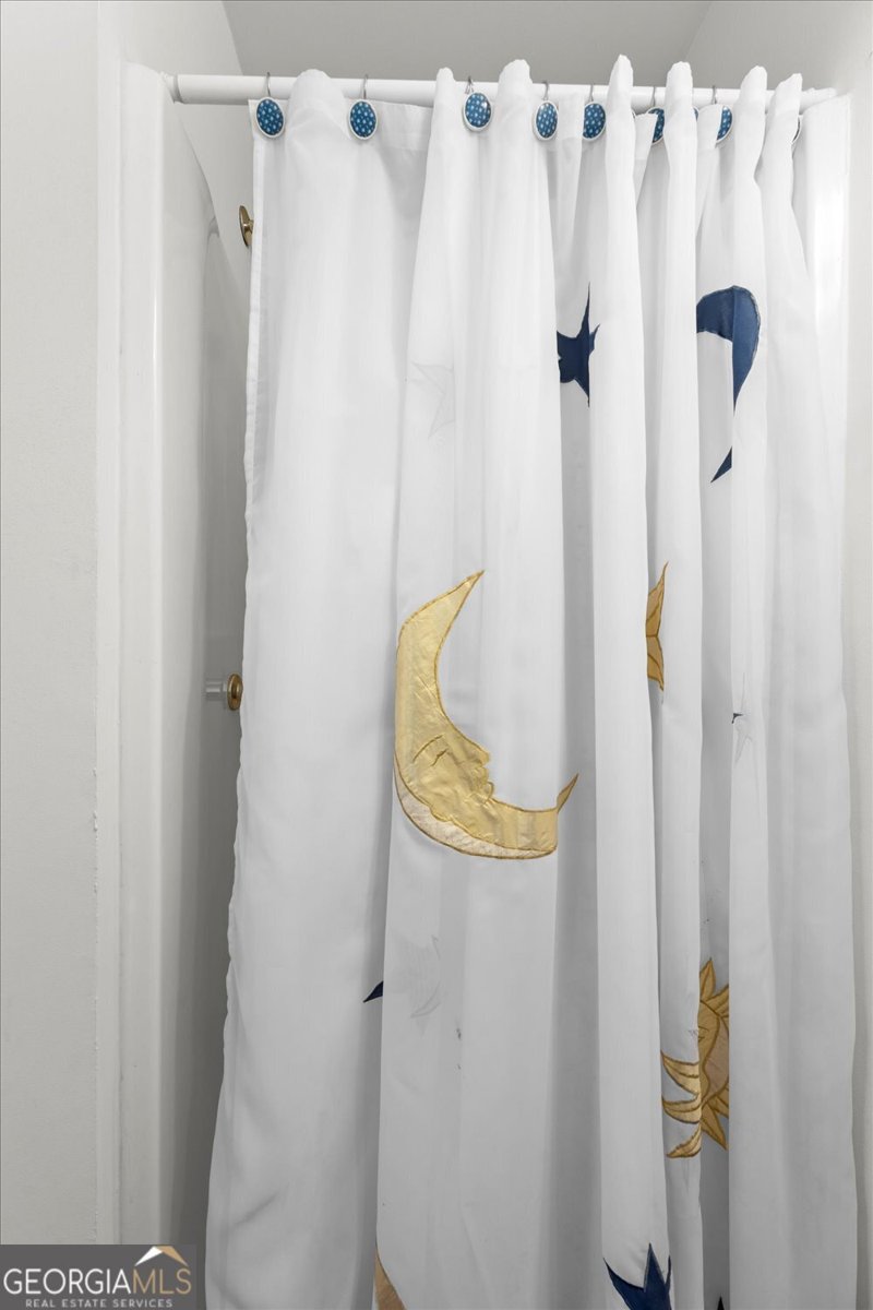 206 Alexander Avenue Washington - 11