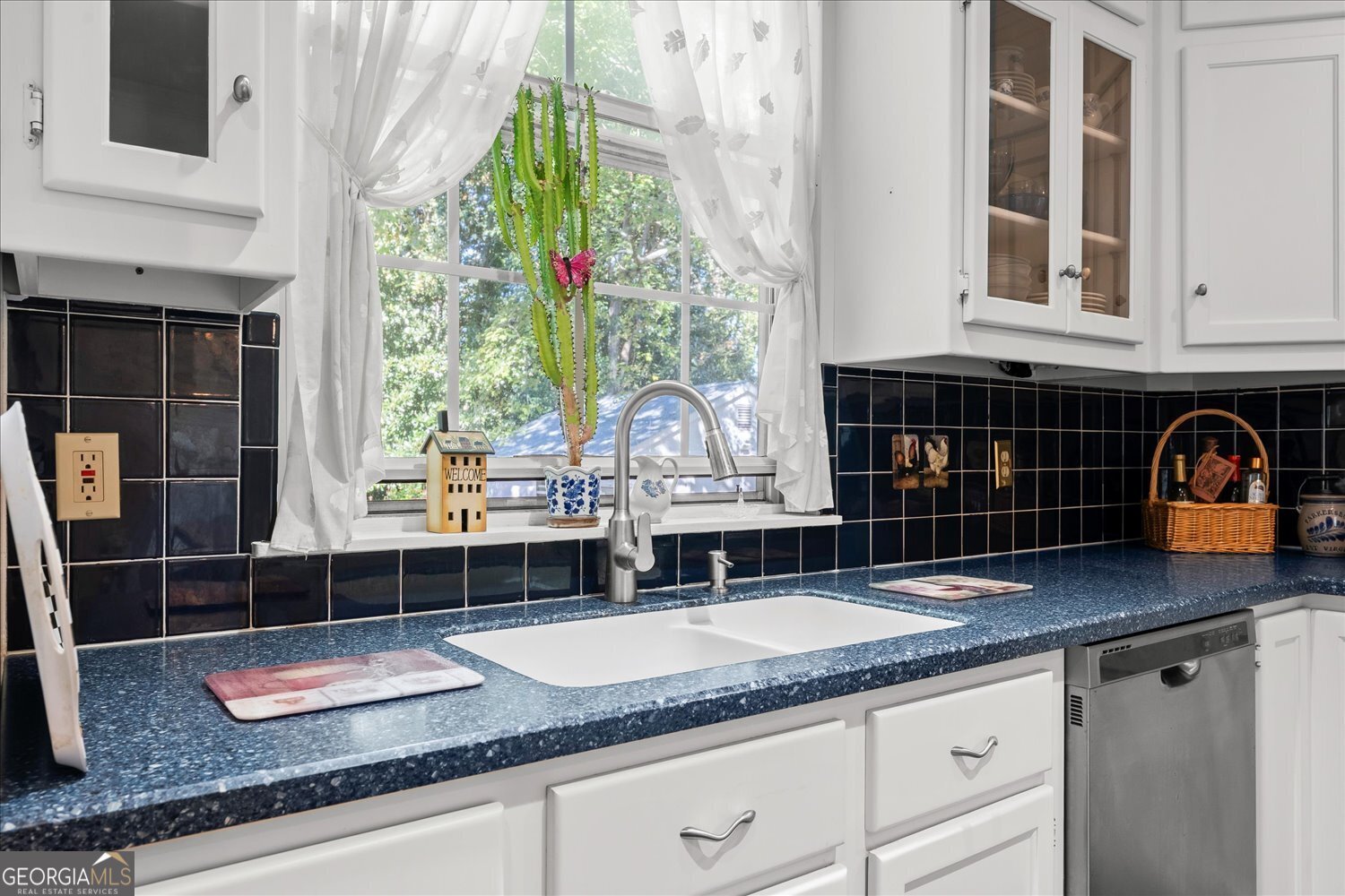 206 Alexander Avenue Washington - 24