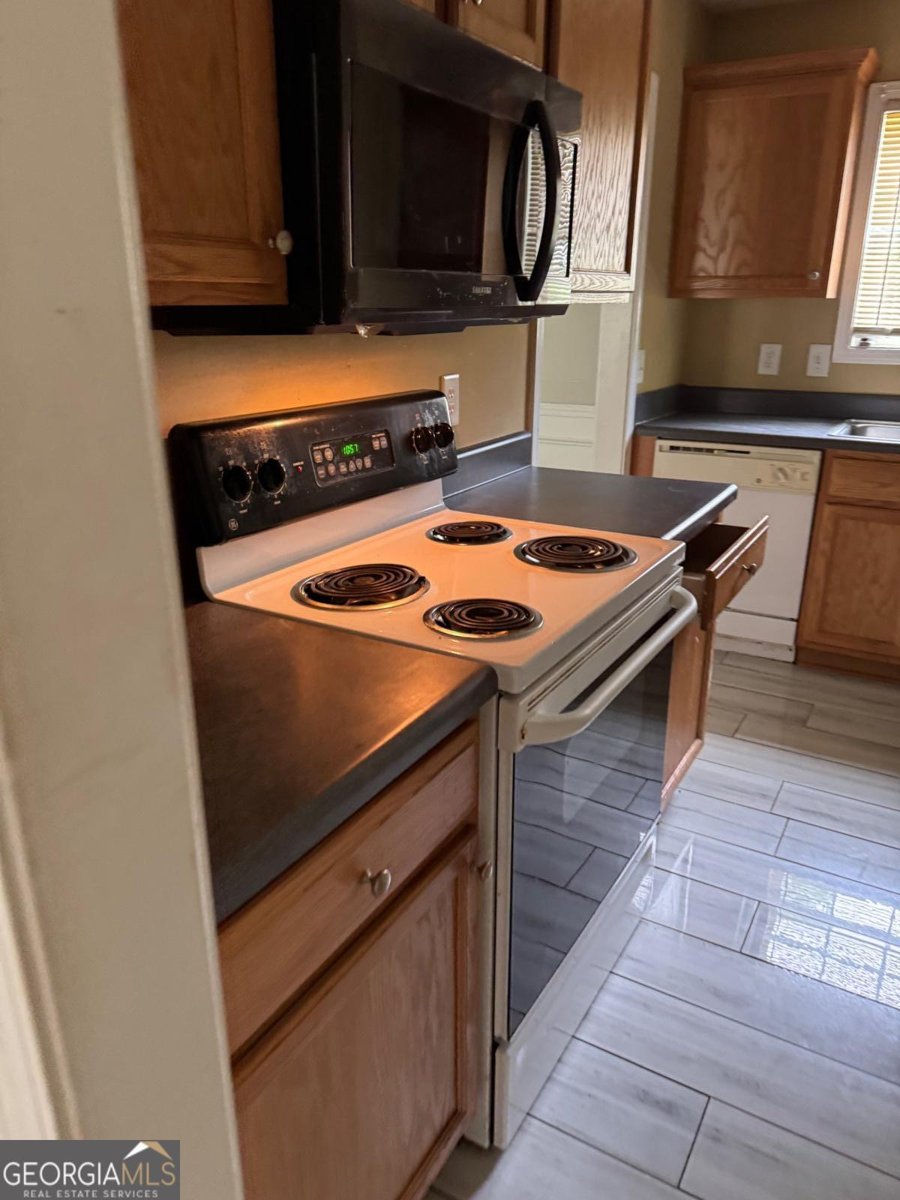 1221 Oak Knoll Court Lithonia - 16