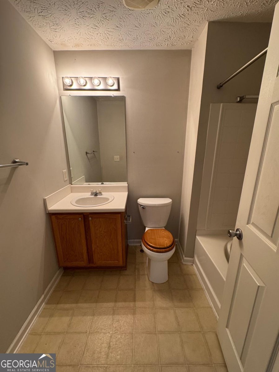 1221 Oak Knoll Court Lithonia - 20