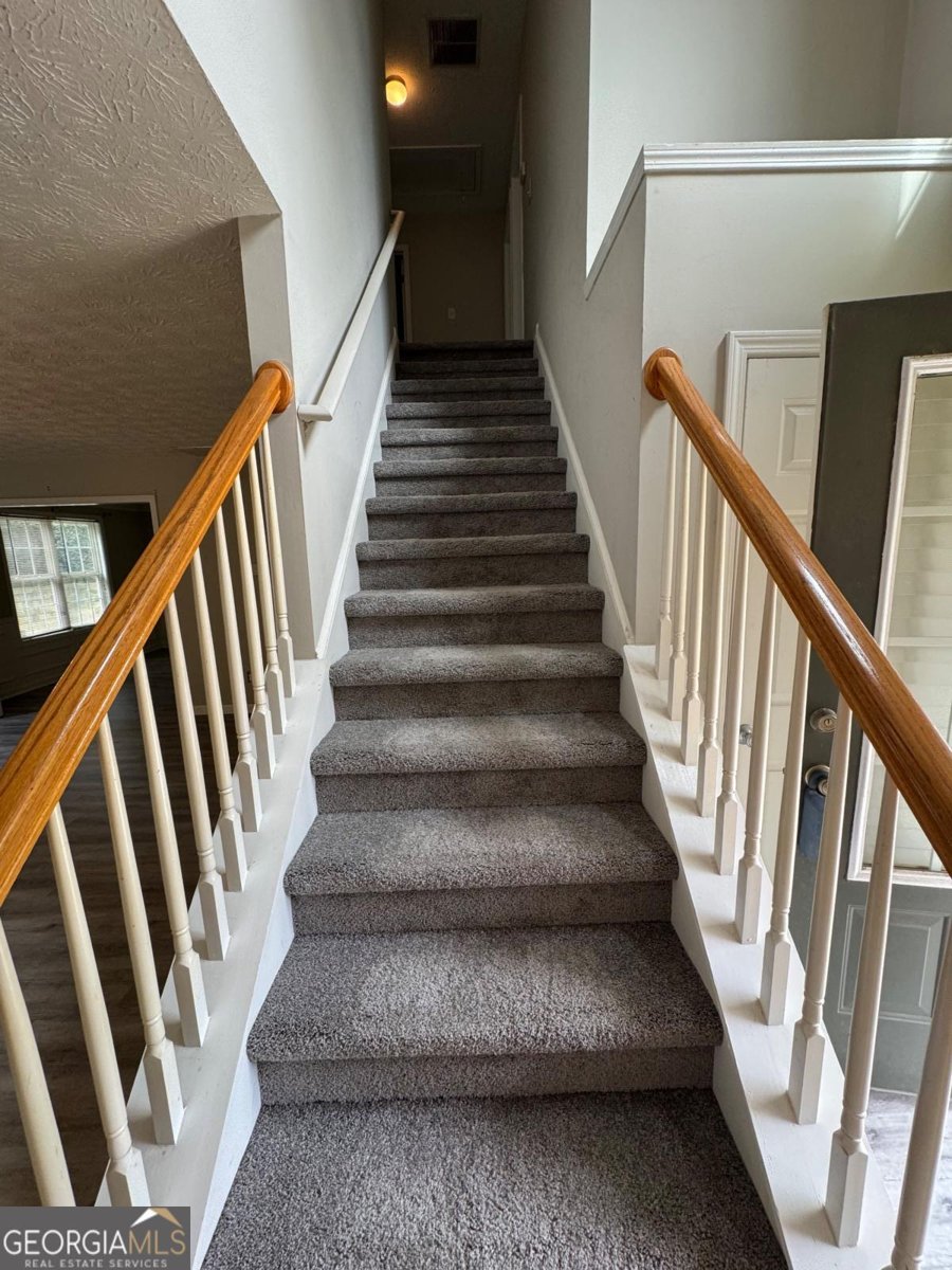 1221 Oak Knoll Court Lithonia - 8