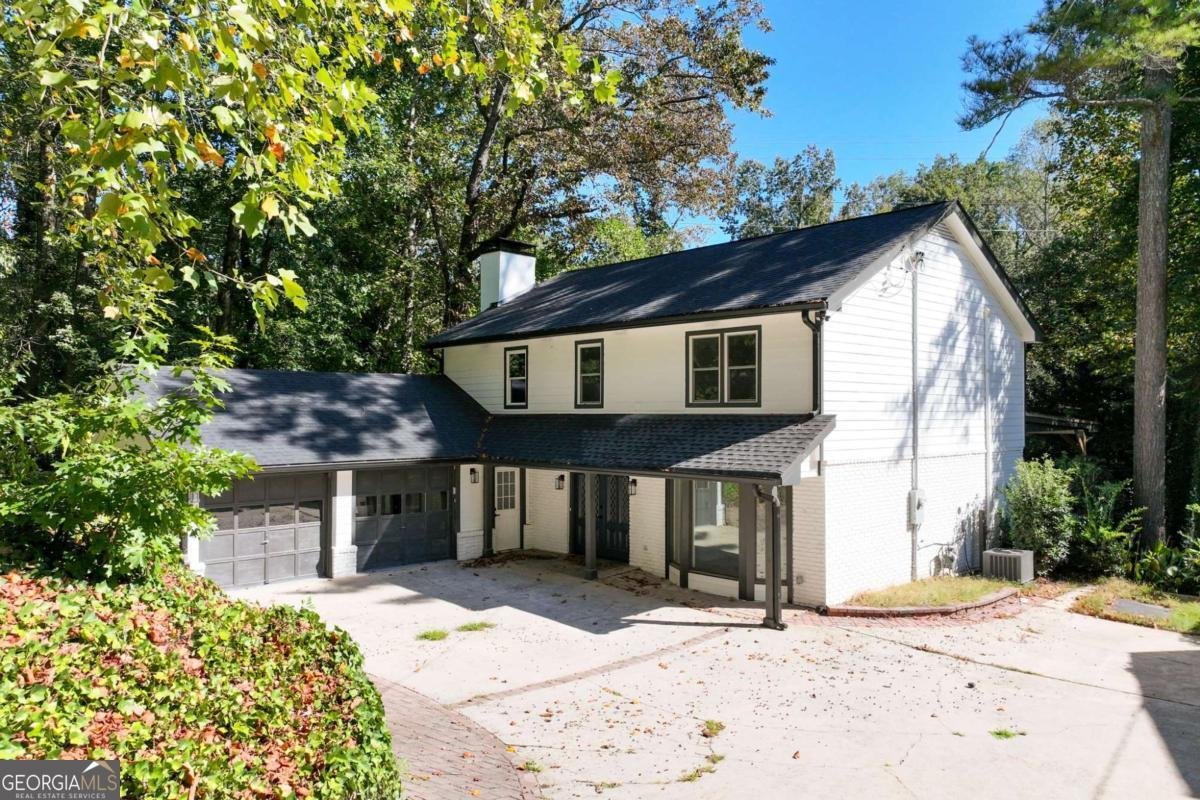 380 Thornwood Drive Atlanta - 1