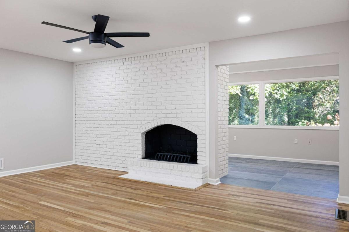 380 Thornwood Drive Atlanta - 12