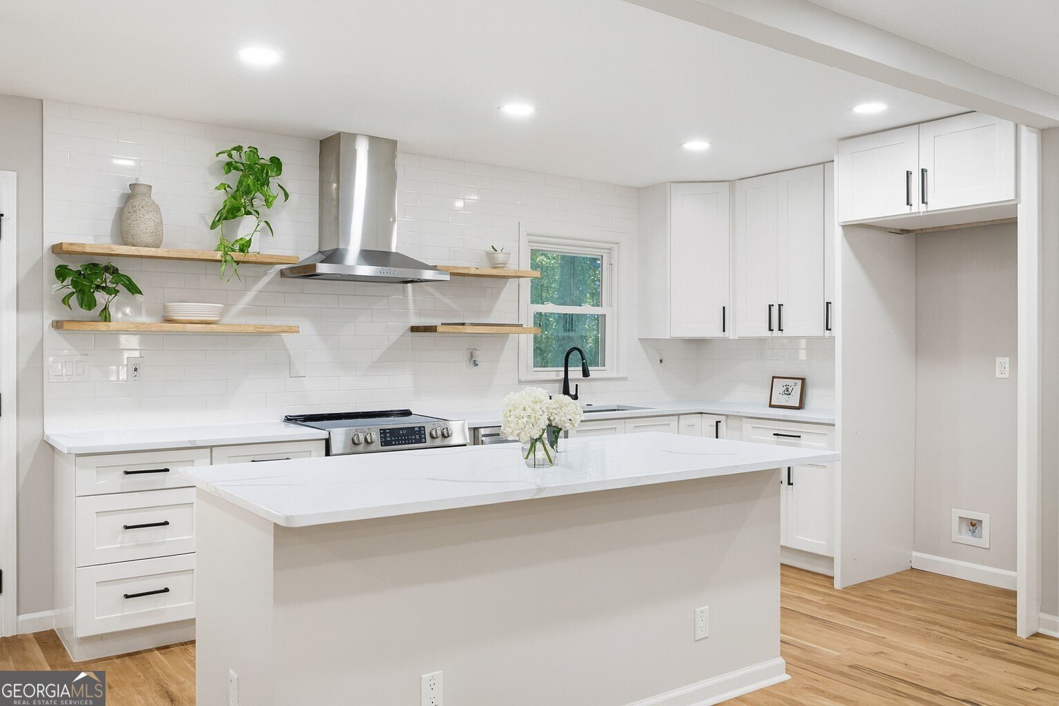 380 Thornwood Drive Atlanta - 2