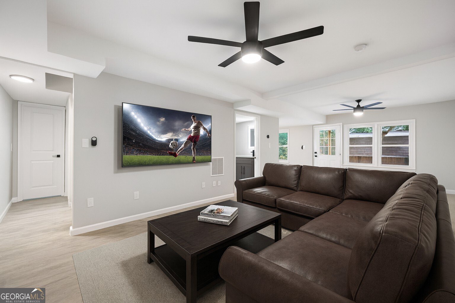 380 Thornwood Drive Atlanta - 27