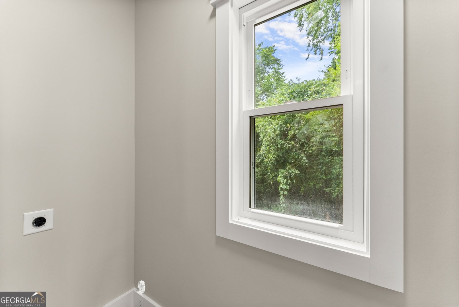 93 Colonial Drive Cleveland - 37