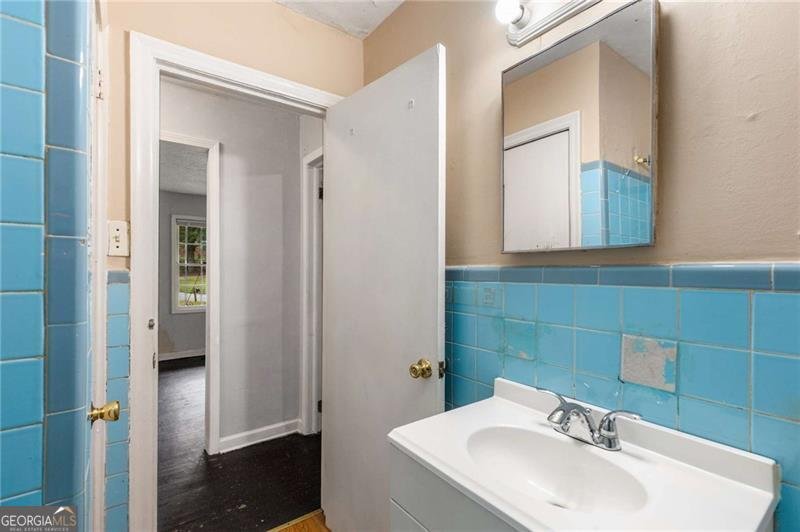 467 Park Valley Drive Atlanta - 12