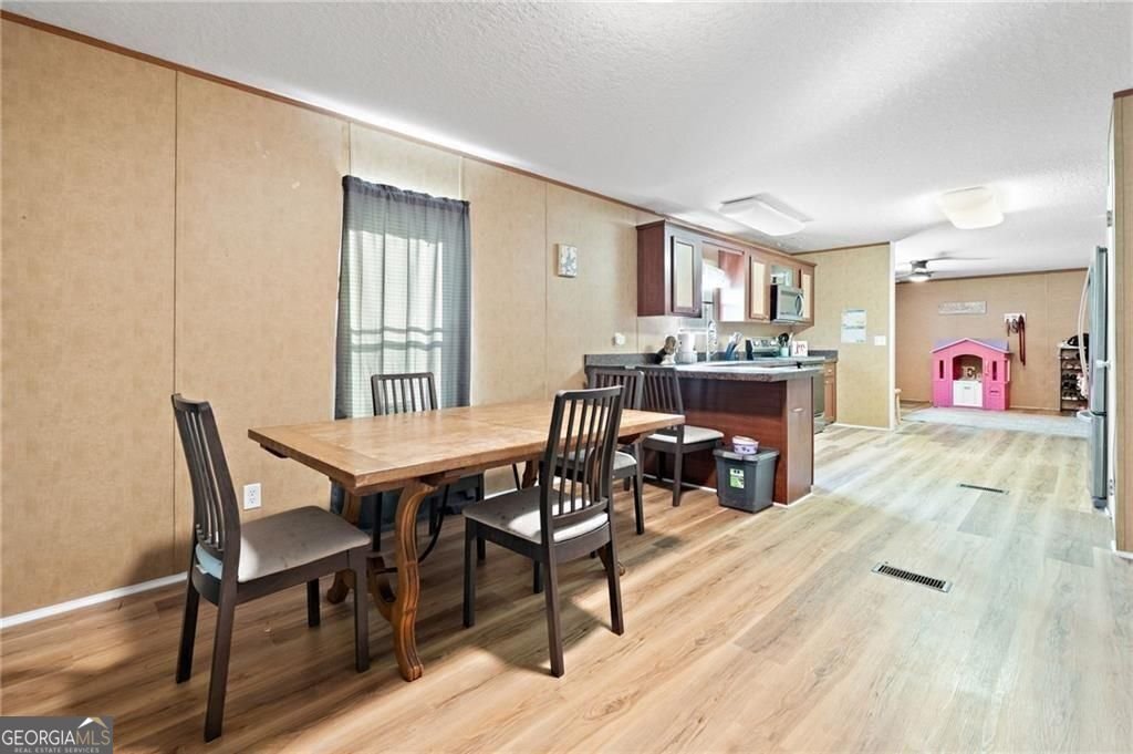 1575 Davis Road Fairmount - 11