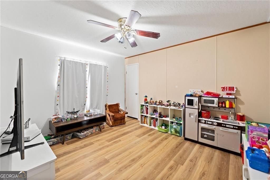 1575 Davis Road Fairmount - 17