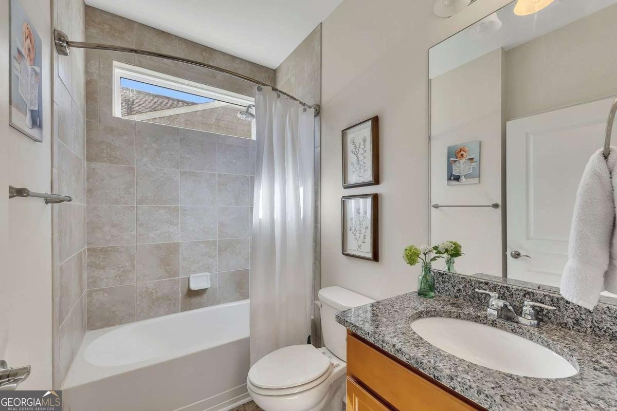 124 Riverside Lane Woodstock - 30