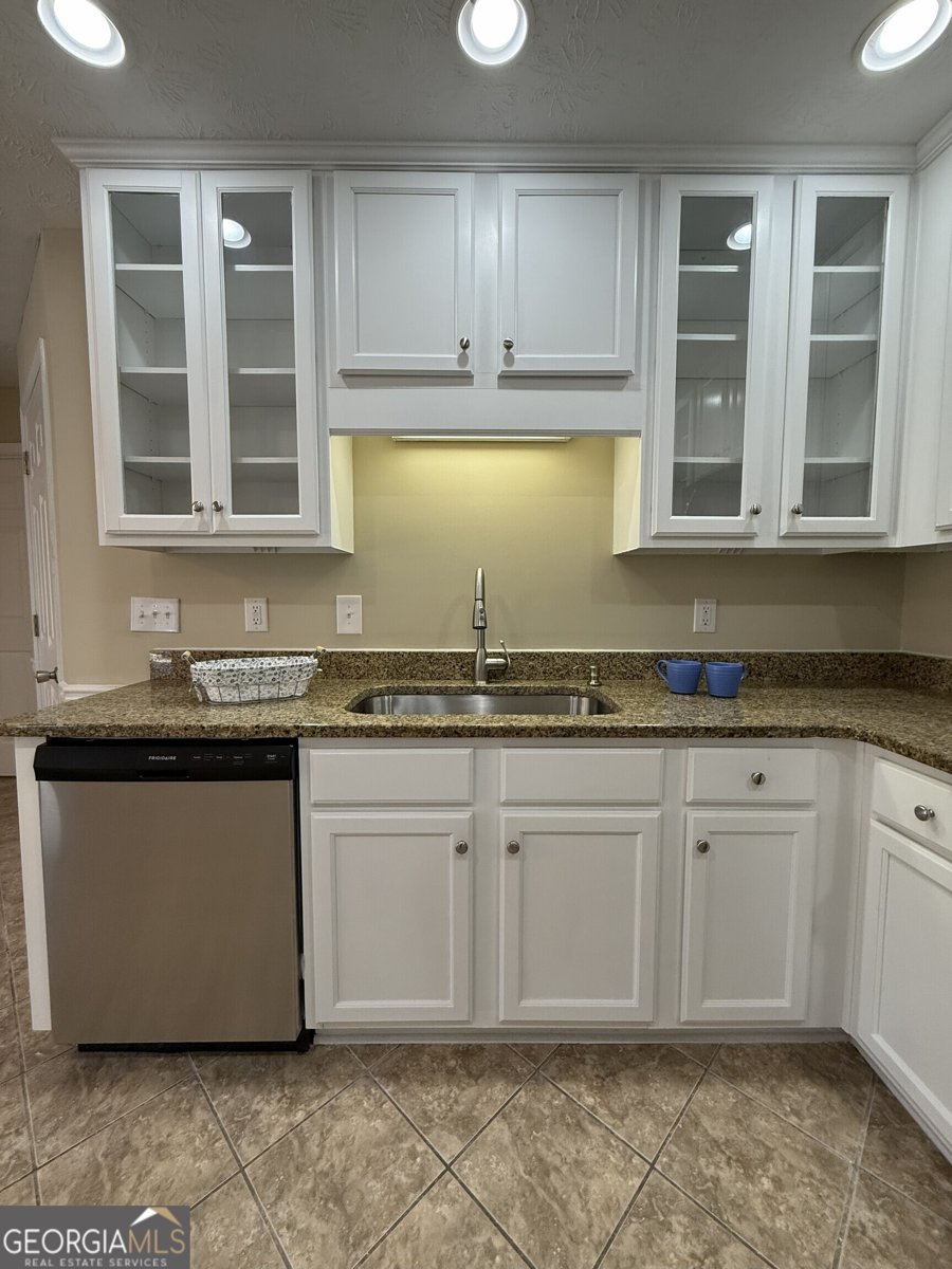384 Winslow Court Bethlehem - 6