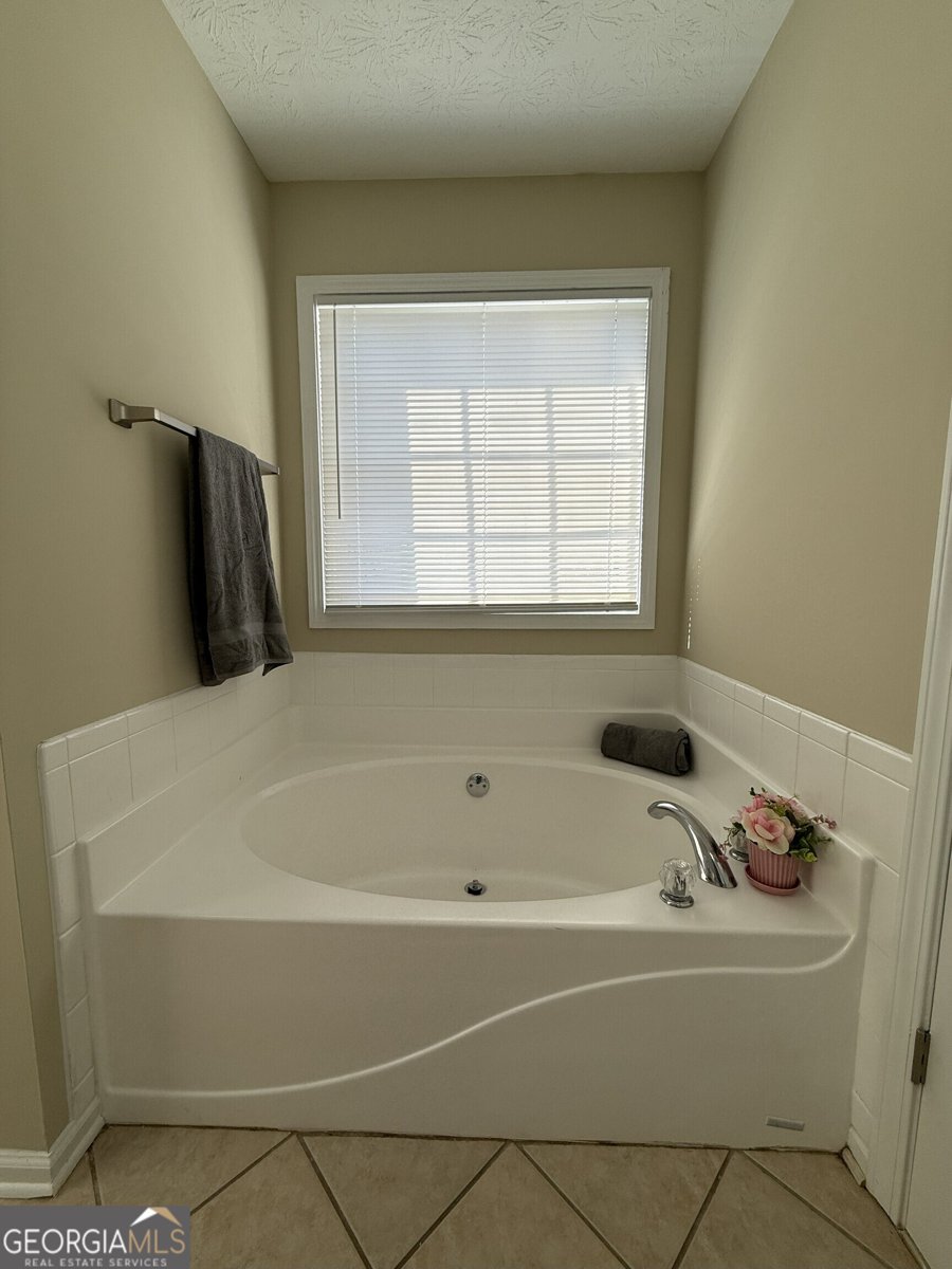 384 Winslow Court Bethlehem - 9