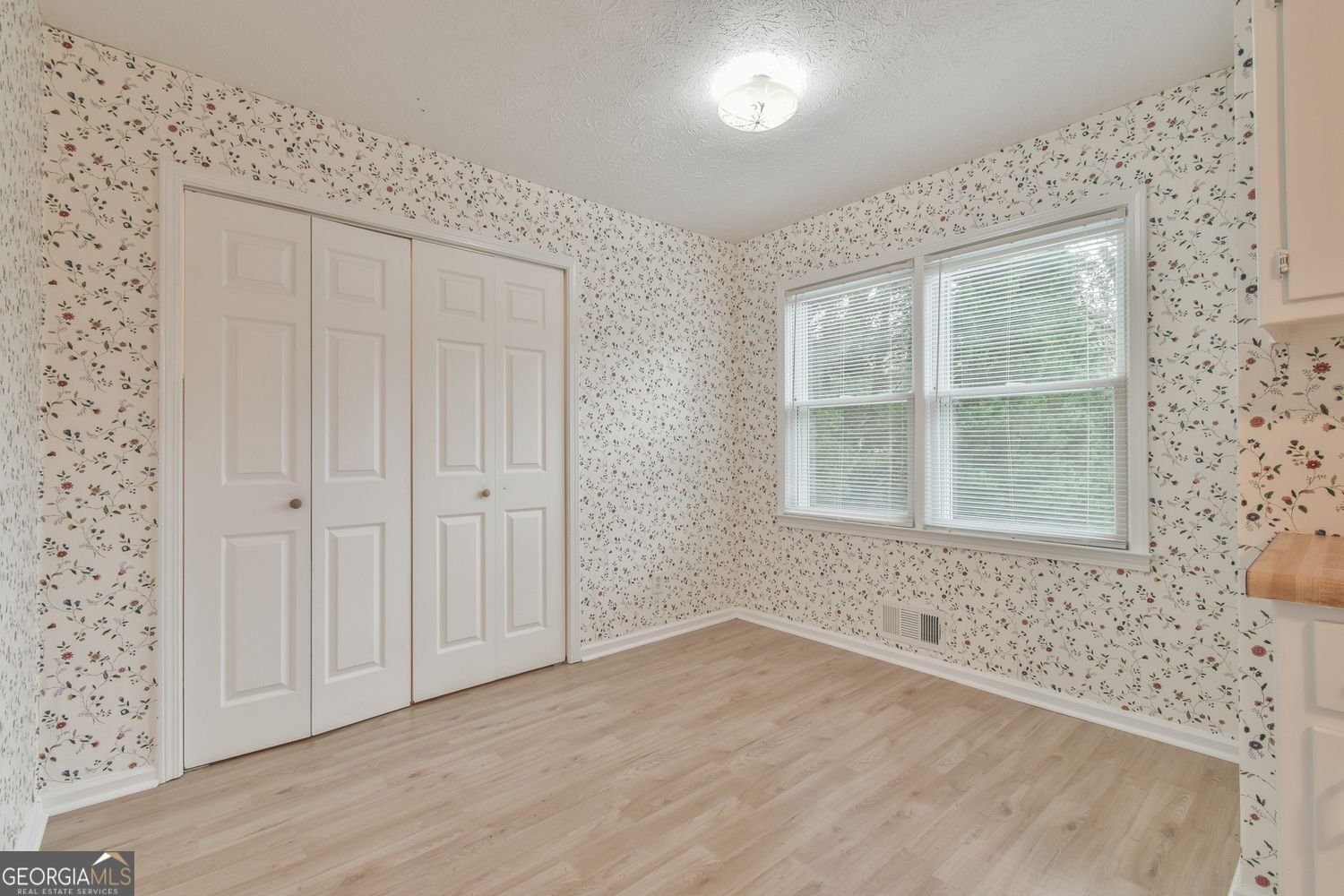 246 Greenwood Drive Lilburn - 18