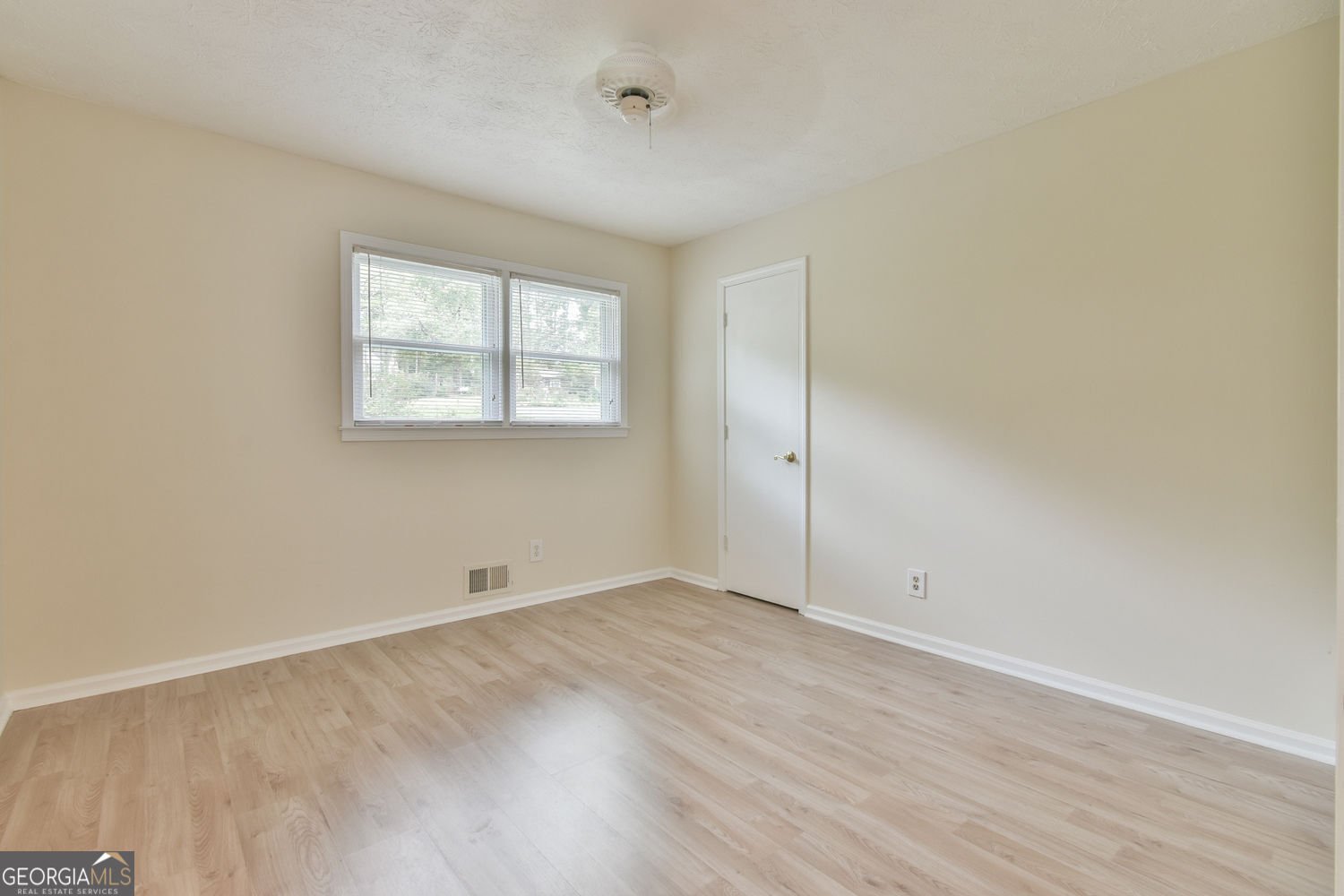 246 Greenwood Drive Lilburn - 21