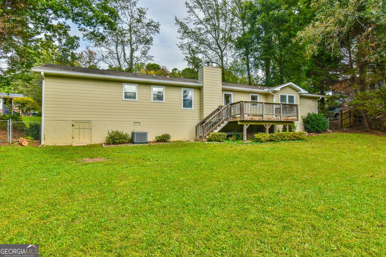 246 Greenwood Drive Lilburn - 29