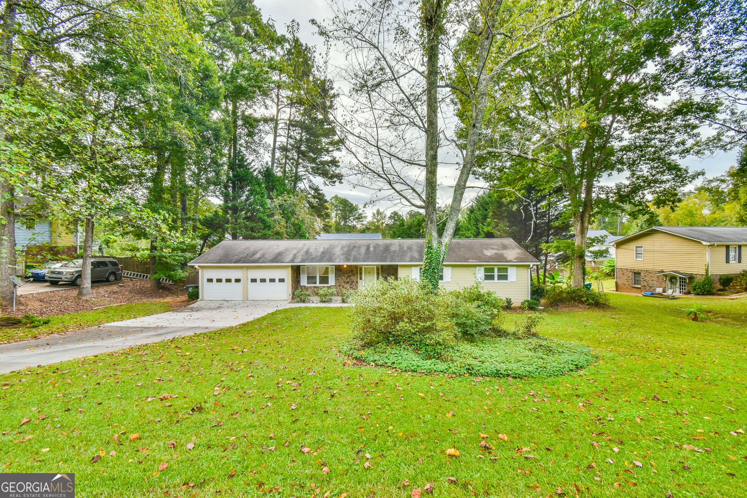 246 Greenwood Drive Lilburn - 3