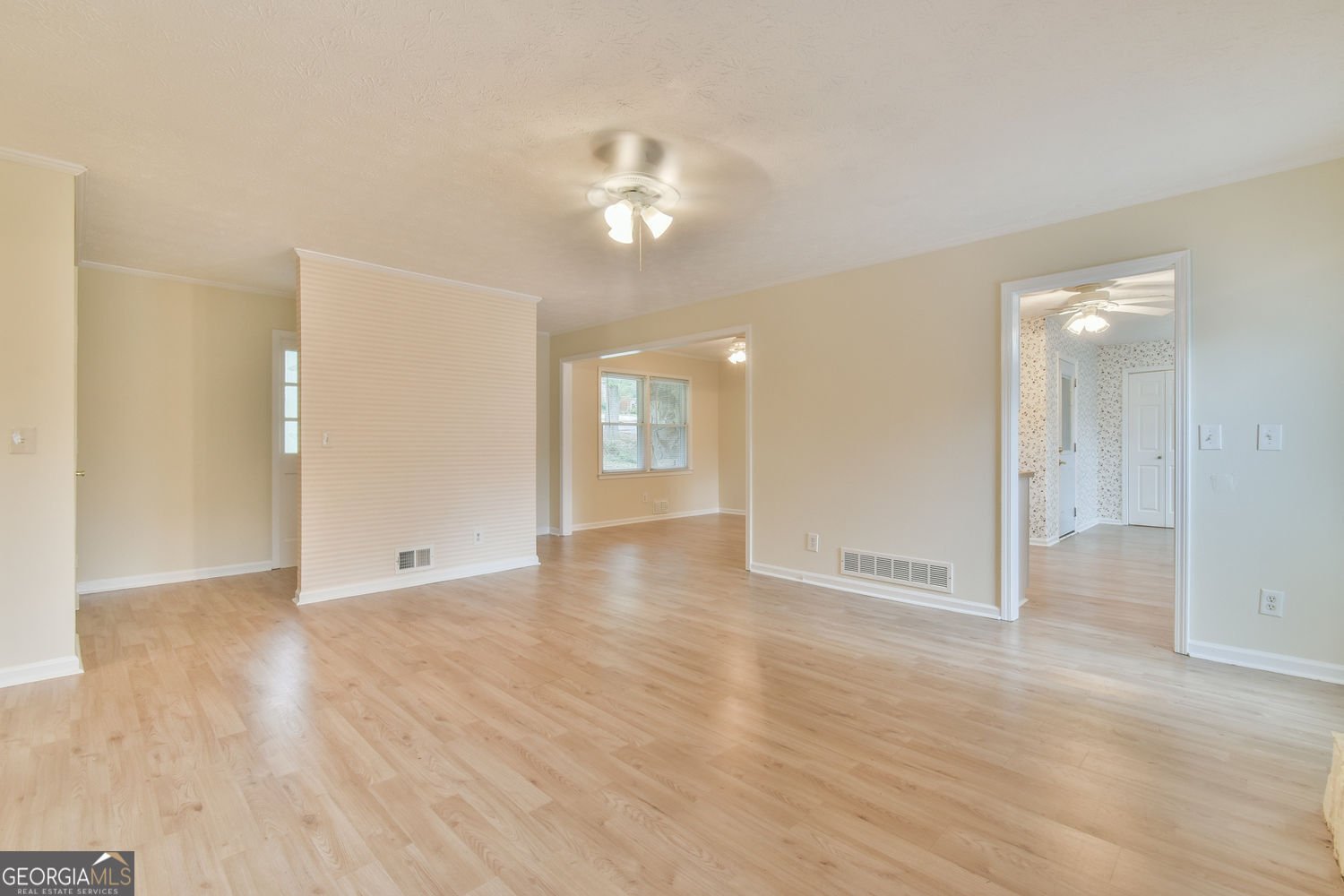 246 Greenwood Drive Lilburn - 8