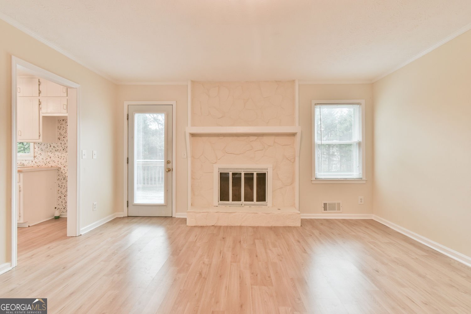 246 Greenwood Drive Lilburn - 9