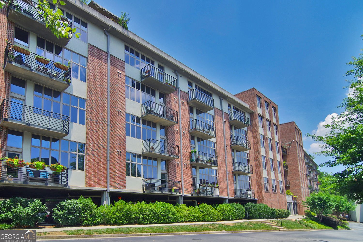 640 Glen Iris Drive Atlanta - 55