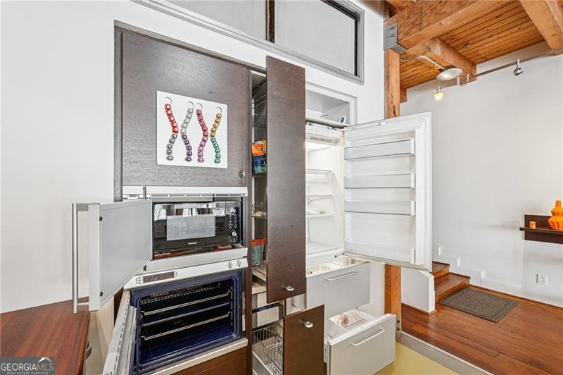 205 Walker Street Atlanta - 11