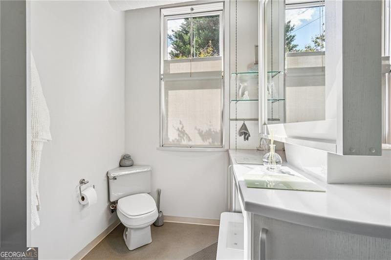 205 Walker Street Atlanta - 27