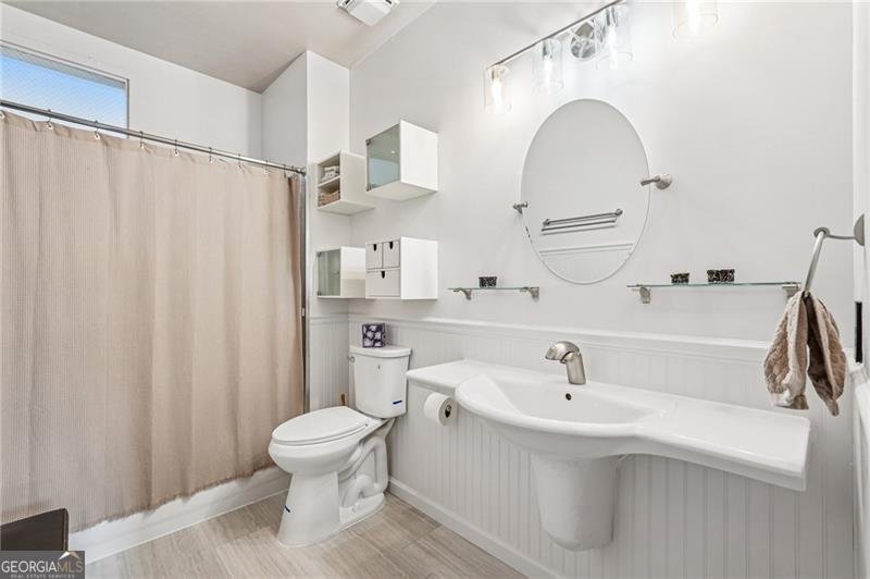 205 Walker Street Atlanta - 32