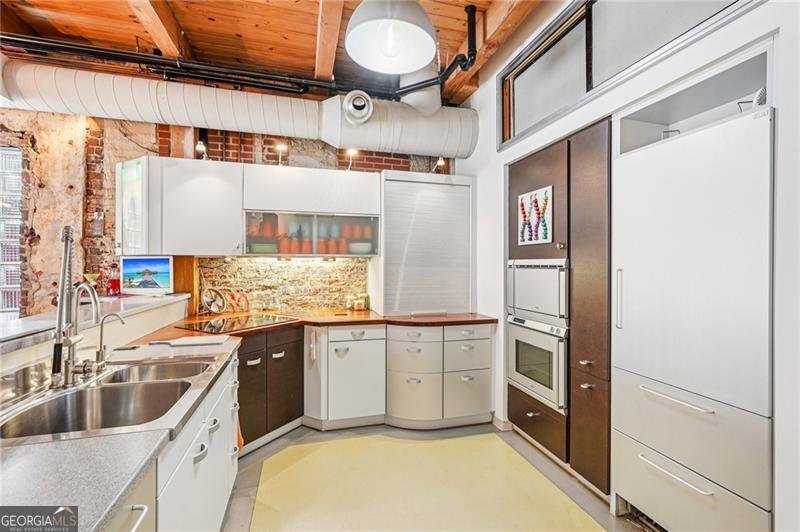 205 Walker Street Atlanta - 7