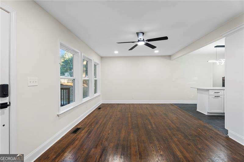 6179 Holiday Boulevard Forest Park - 11