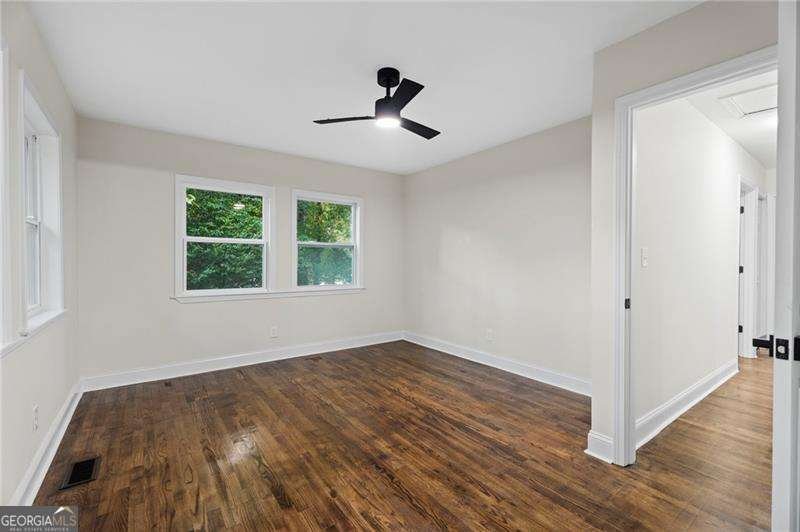 6179 Holiday Boulevard Forest Park - 18