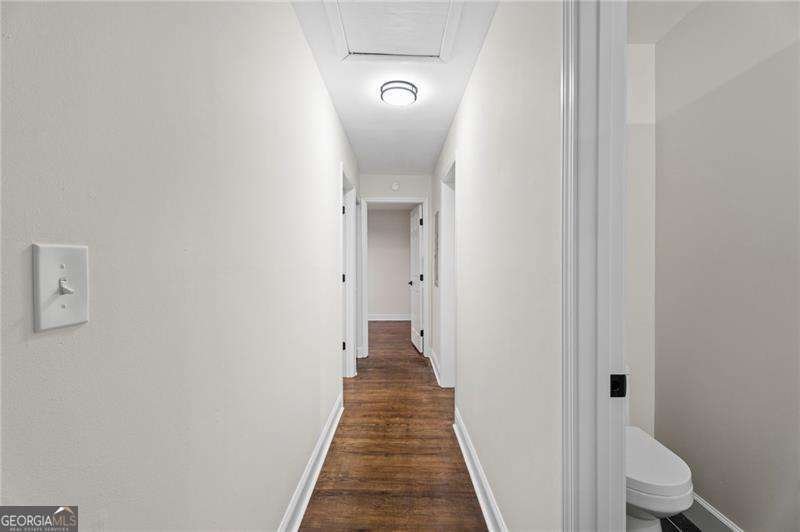 6179 Holiday Boulevard Forest Park - 23