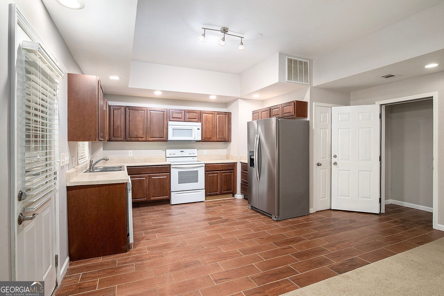870 Creekview Bluff Way Buford - 15