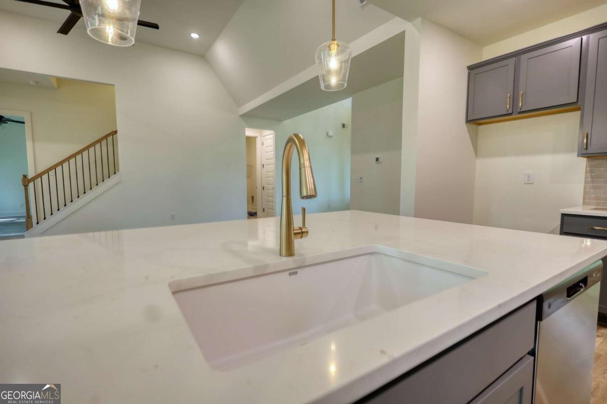 462 Ridge Point Drive Monticello - 20