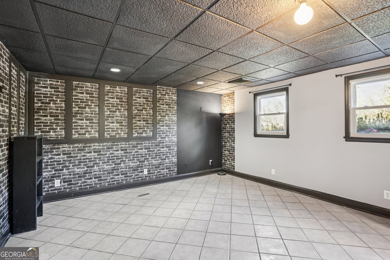 2591 Sandy Drive Marietta - 28