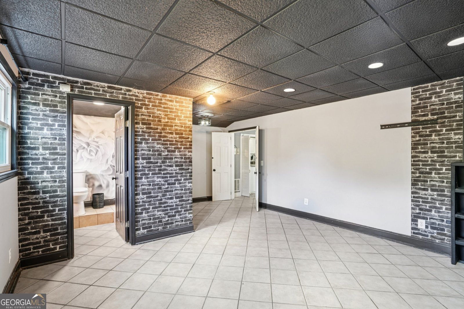 2591 Sandy Drive Marietta - 29