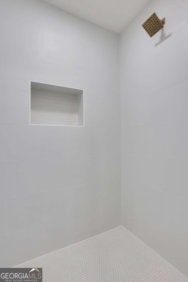 207 Walthall Street Marietta - 23