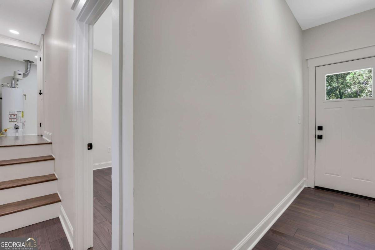 207 Walthall Street Marietta - 33